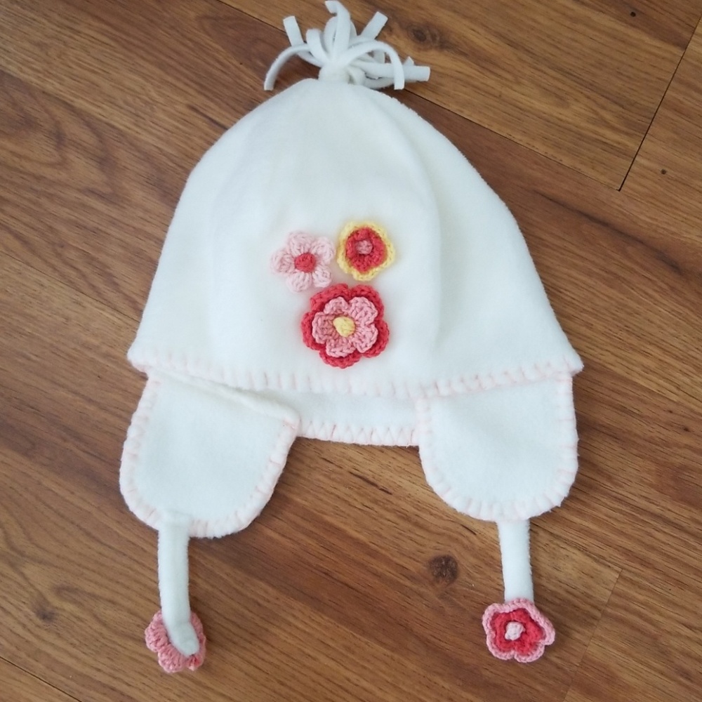 Gap fleece hat